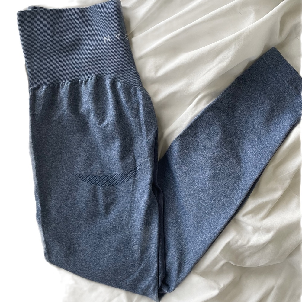 NVGTN 1st launch seamless leggings in color Royale size Small